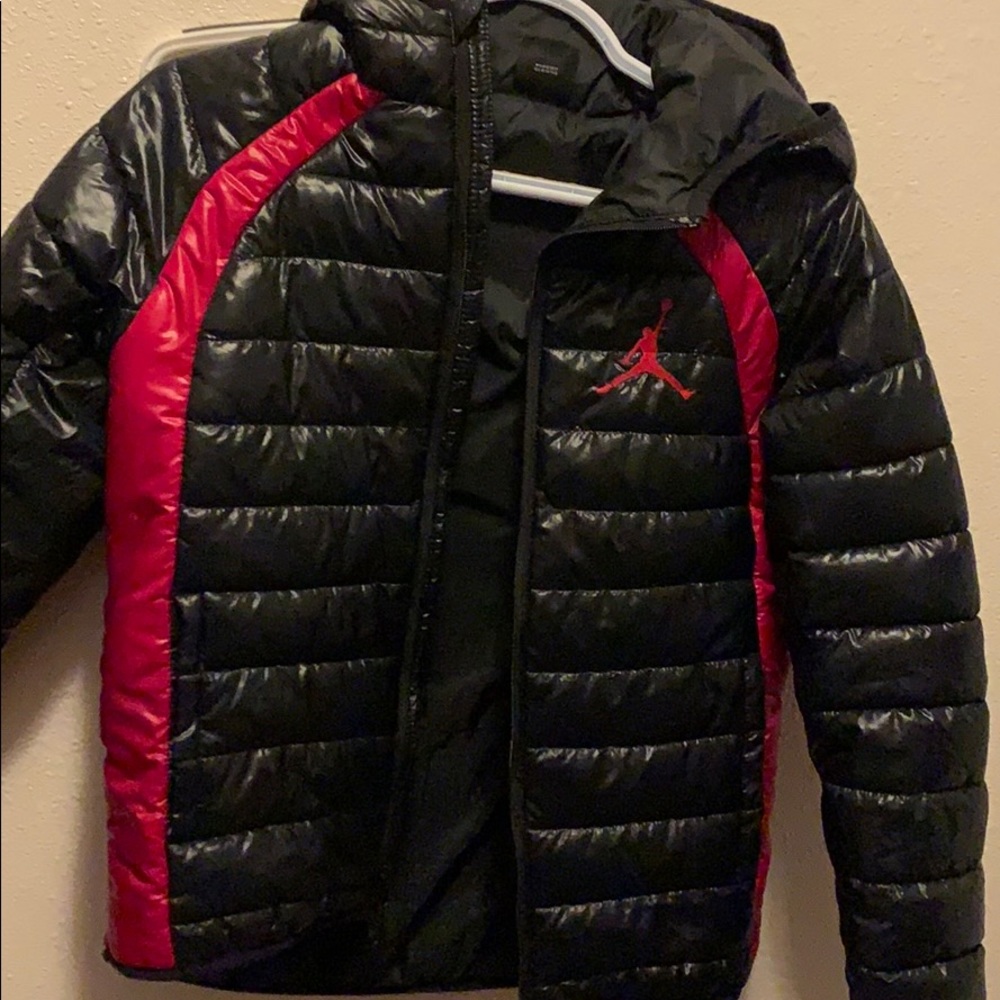 Kids Jordan puff jacket